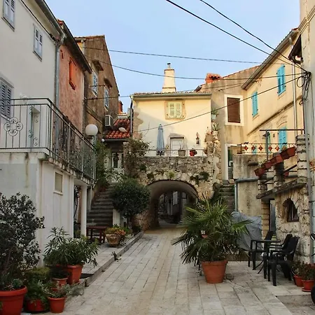 House Daniela شقة